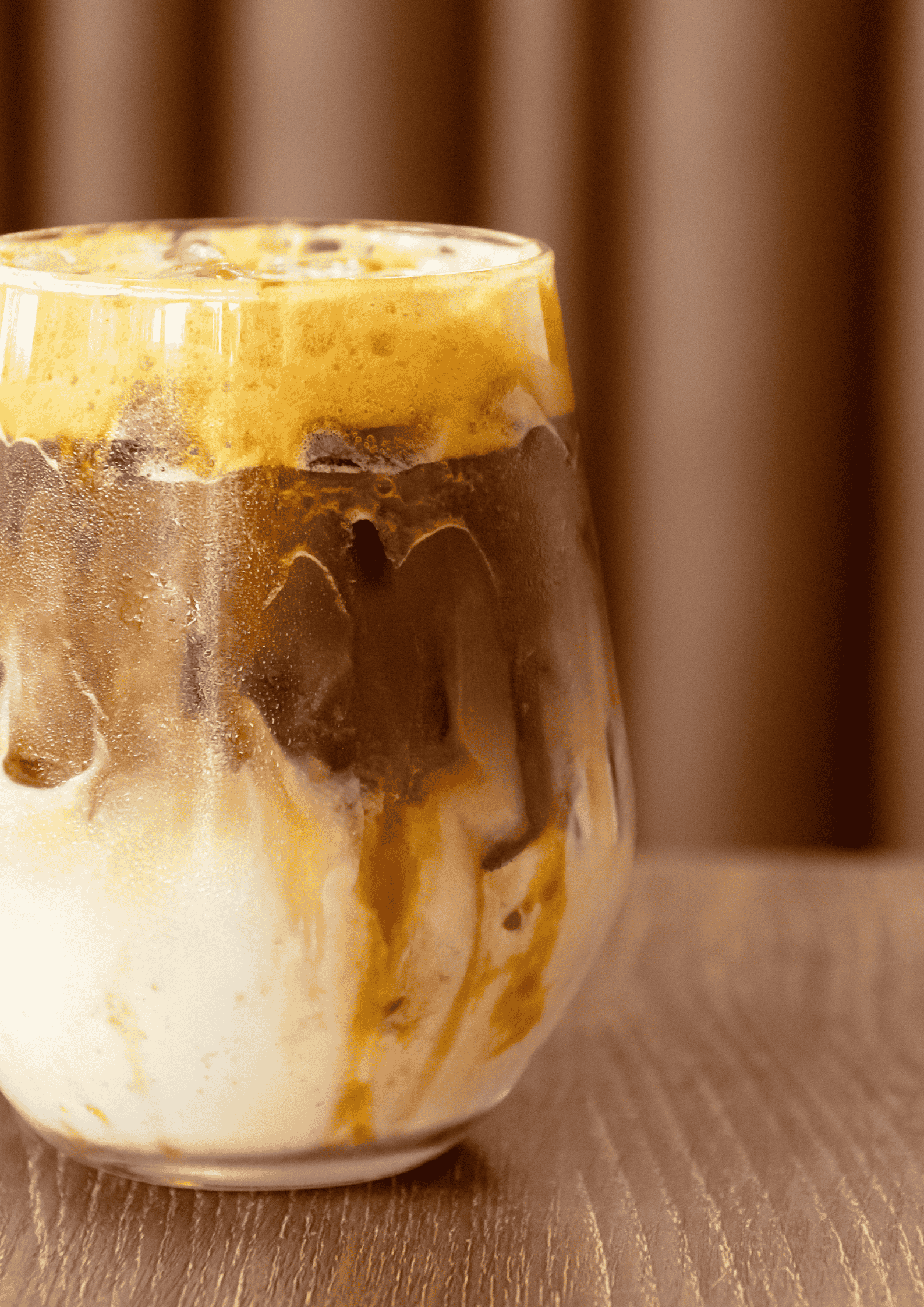 ICED CARAMEL MACCHİATO