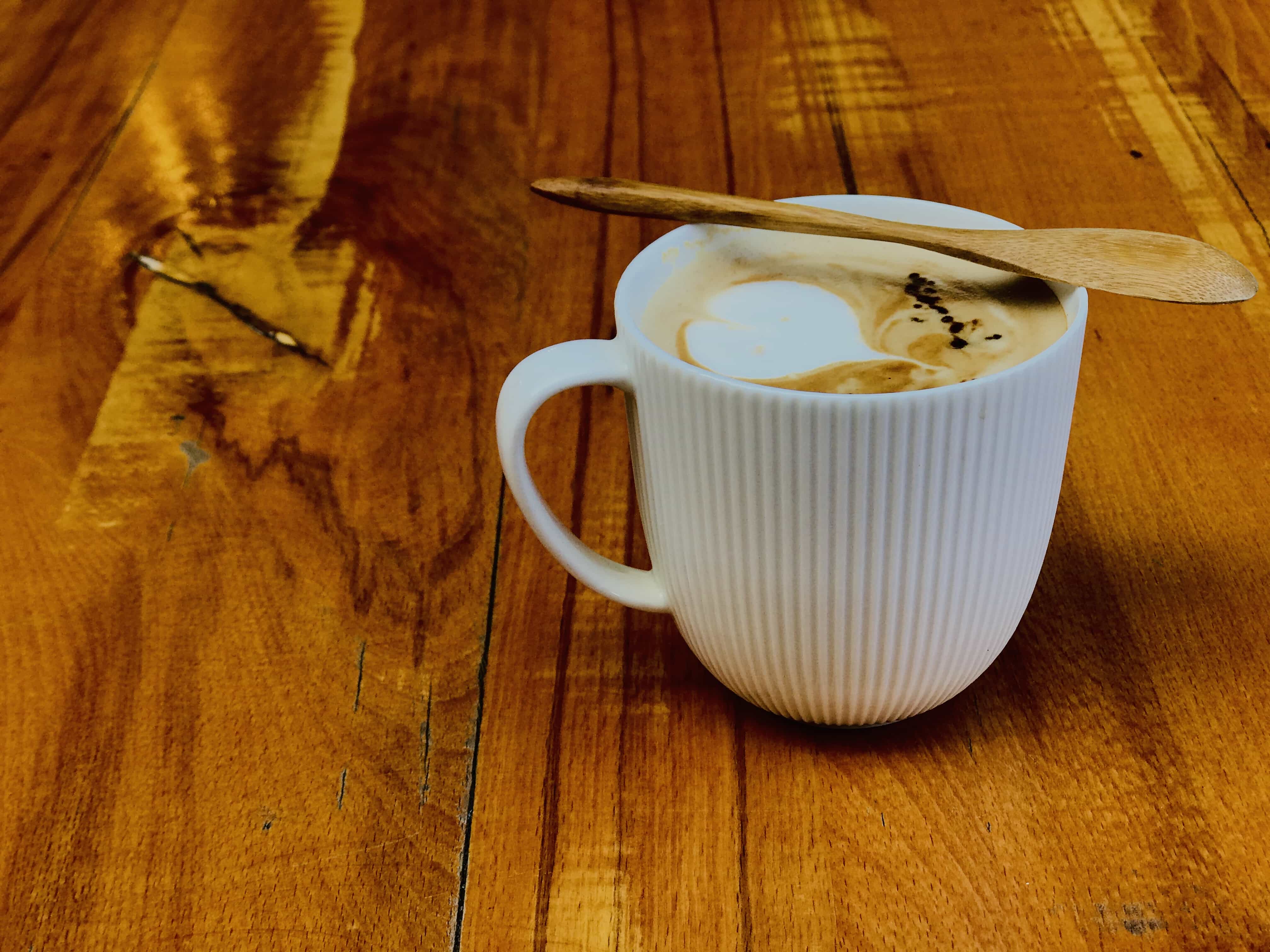 SÜTLÜ  NESCAFE