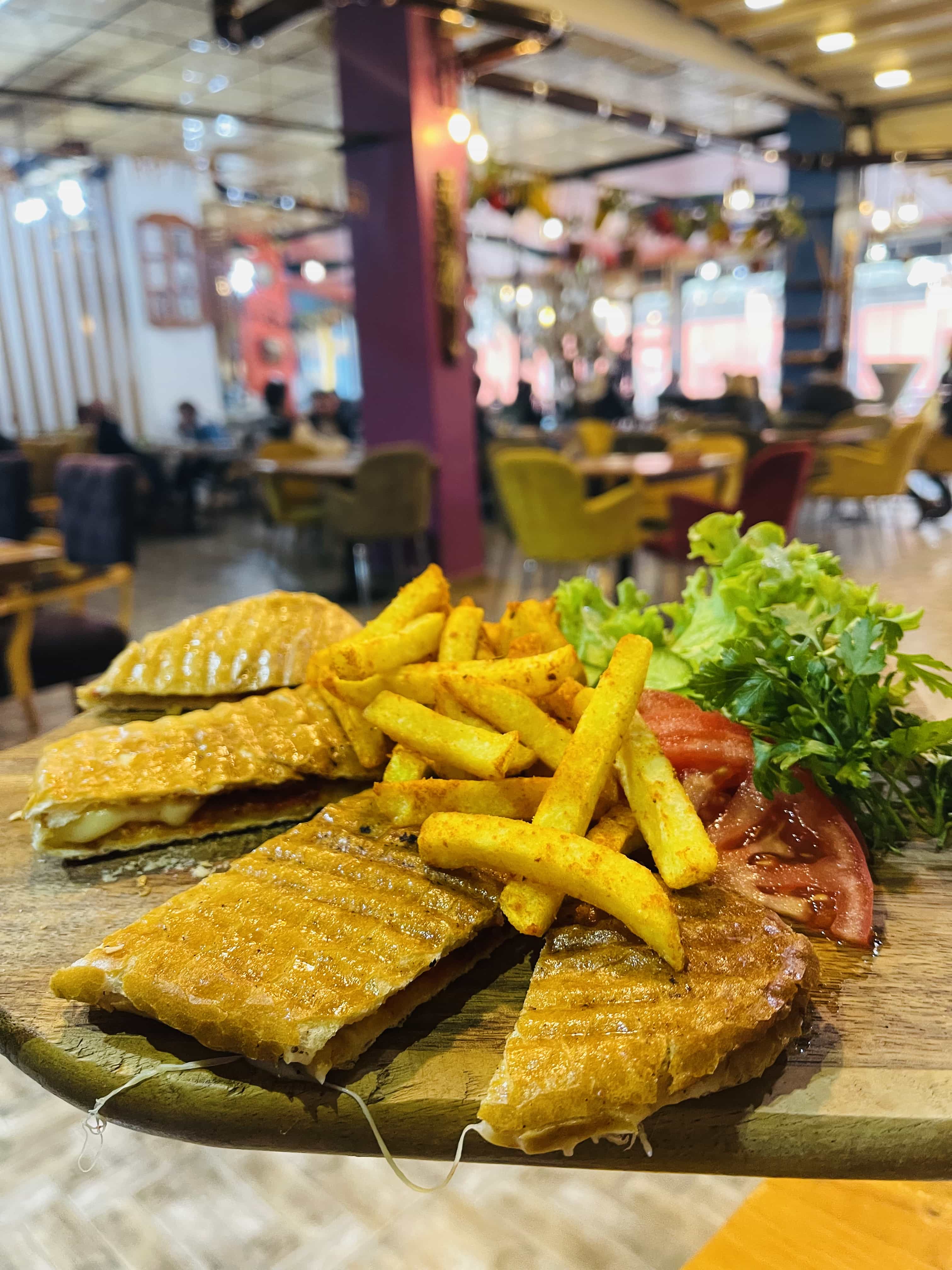 KARIŞIK TOST