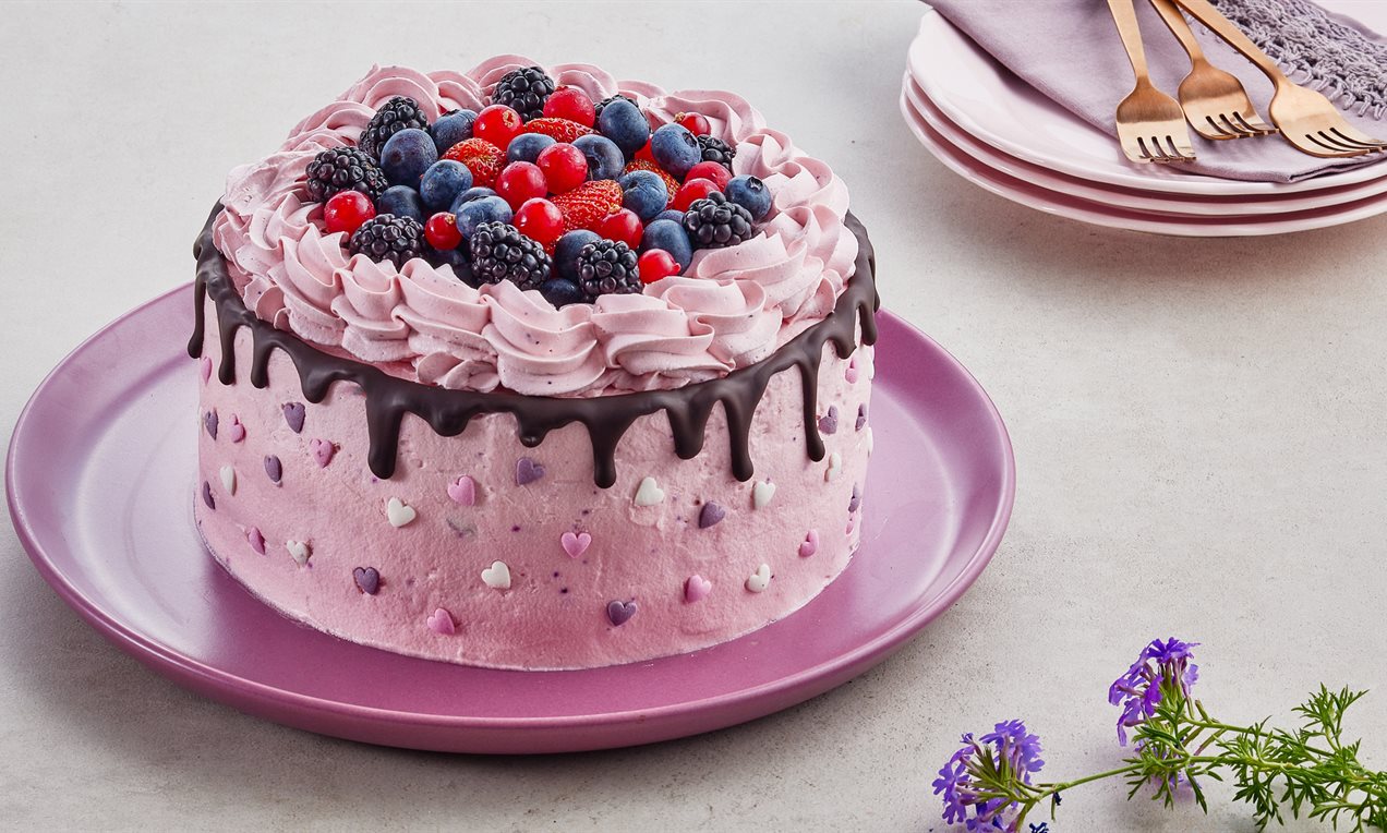 ORMAN MEYVELİ PASTA